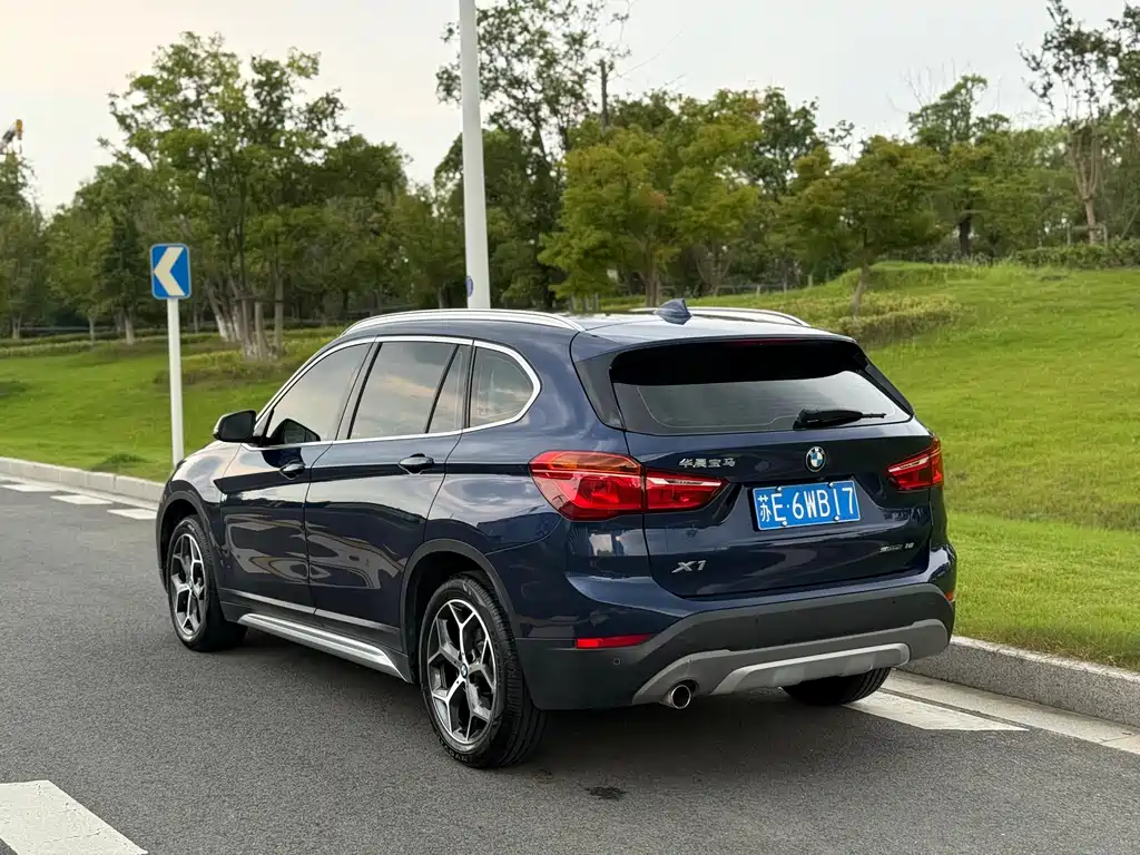 BMW X1 2019 — фото 7