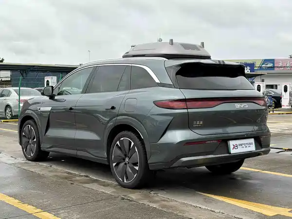 BYD Tang L 2025