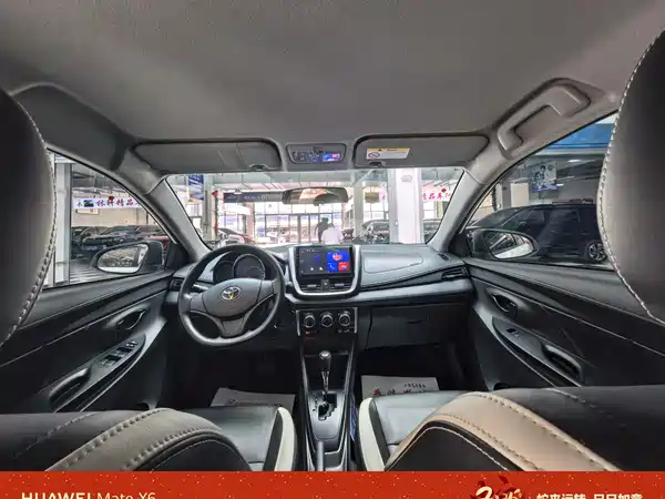Toyota Yaris L 2020