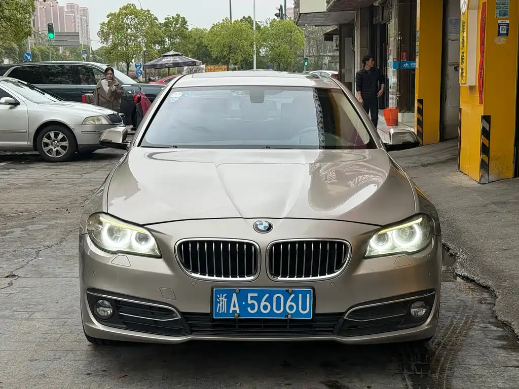 BMW 5 Series 2016