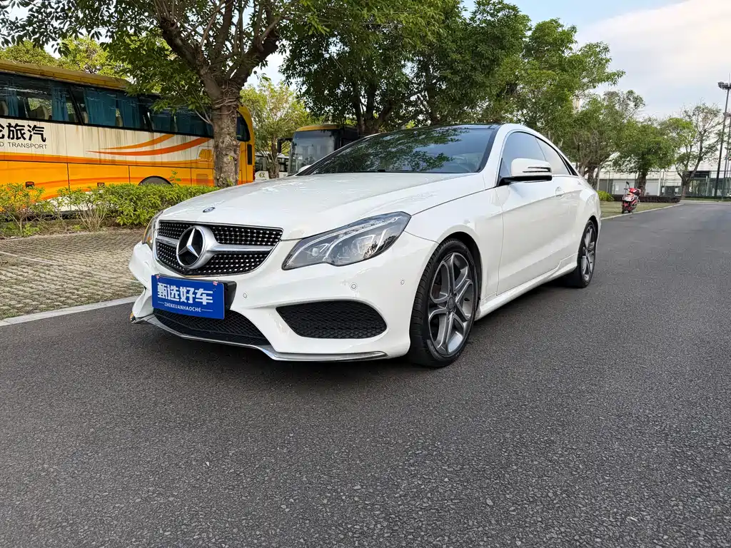 Mercedes-Benz E-Class 2014 — фото 1