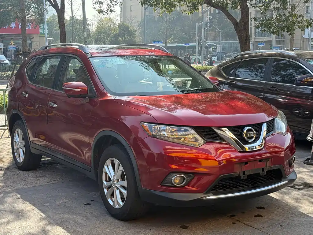 Nissan X-Trail 2015