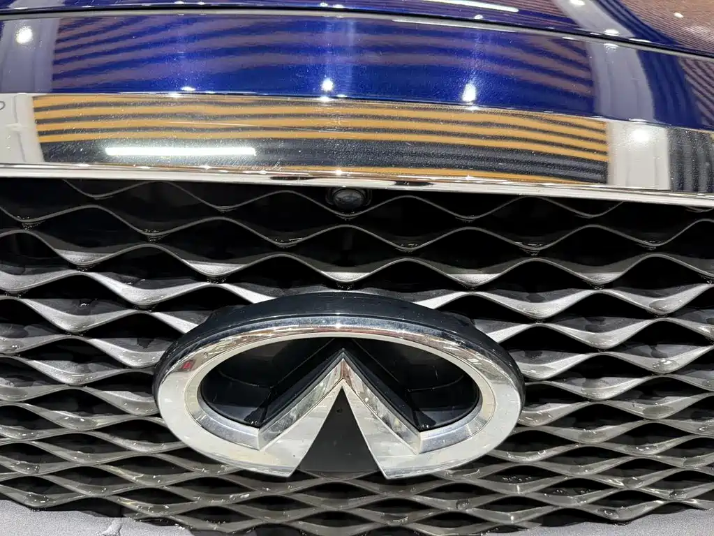 Infiniti Q50L 2019 — фото 16
