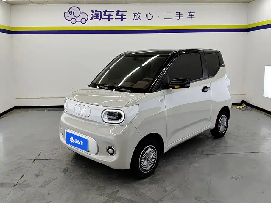 Wuling Hongguang MINIEV 2025
