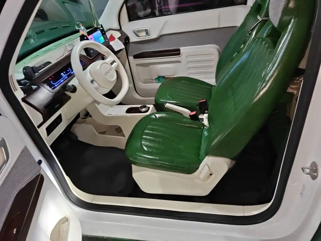 Geely Galaxy Panda 2023 — фото 11