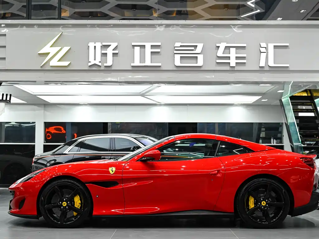 Ferrari Portofino 2019 — фото 8