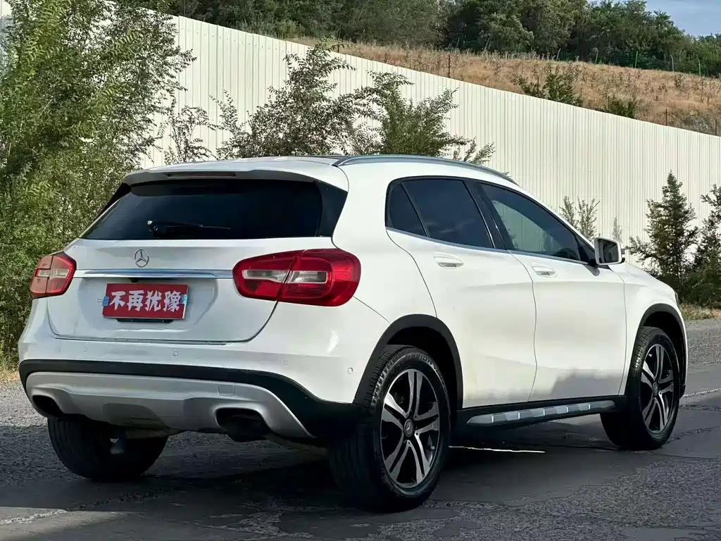 Mercedes-Benz GLA 2015 — фото 9