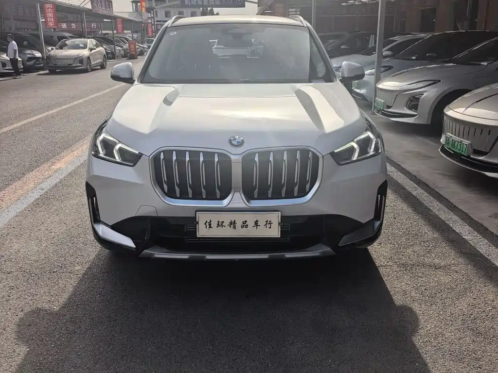 BMW X1 2025