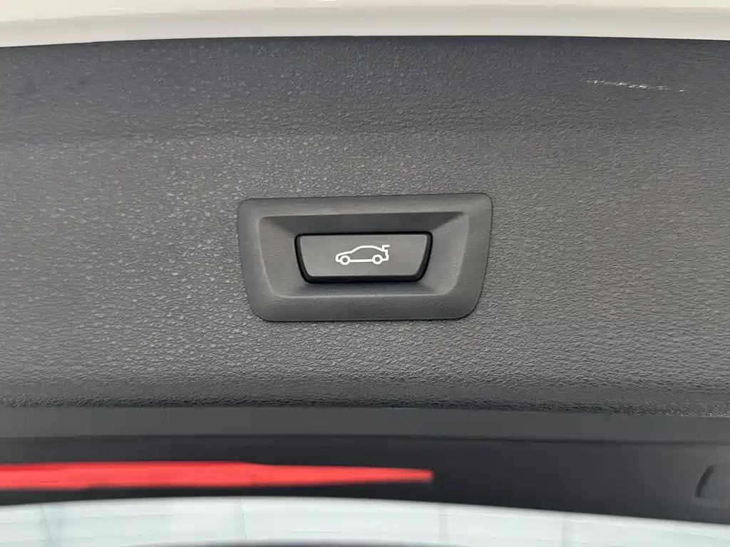 BMW X1 2022 — фото 15