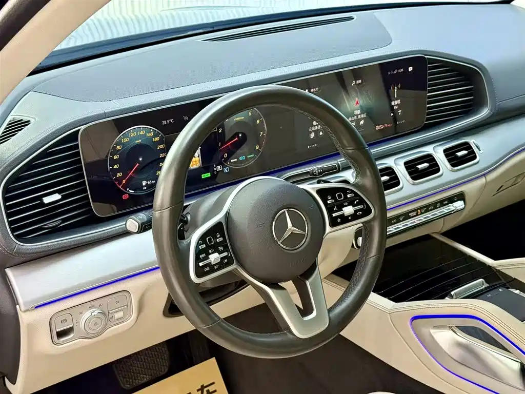 Mercedes-Benz GLE 2020 — фото 13