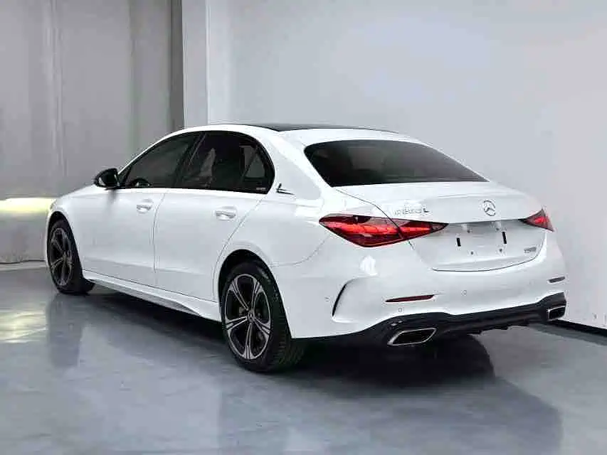 Mercedes-Benz C-Class 2022 — фото 9