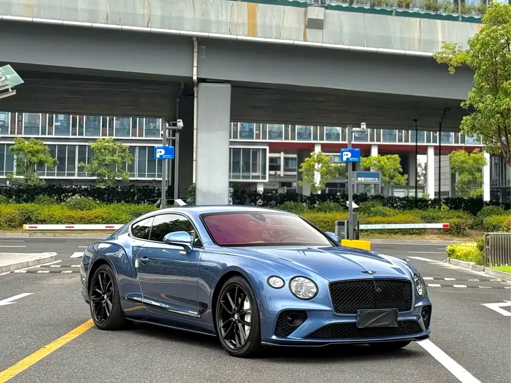 Bentley Continental 2021 — фото 2