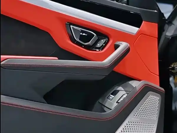 Lamborghini Urus 2020