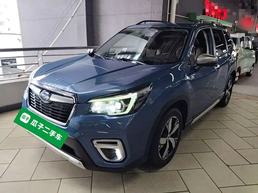 Subaru Forester 2019 — фото 1