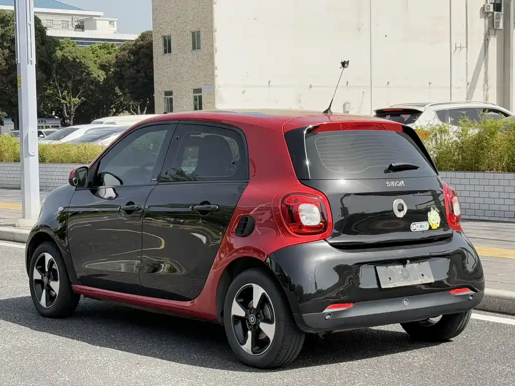smart Forfour 2018 — фото 11
