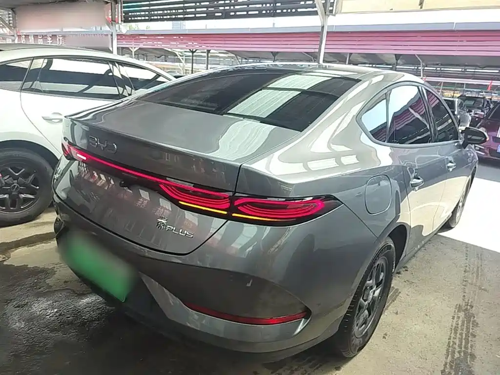 BYD Qin PLUS 2025 — фото 7