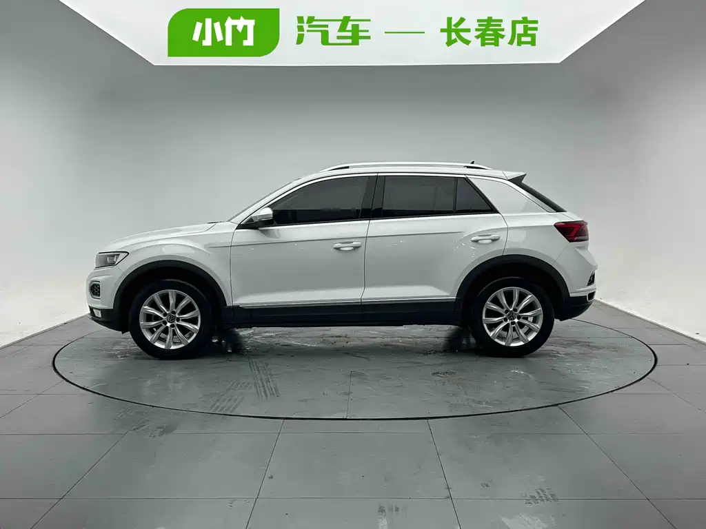 Volkswagen T-Roc 2022 — фото 3