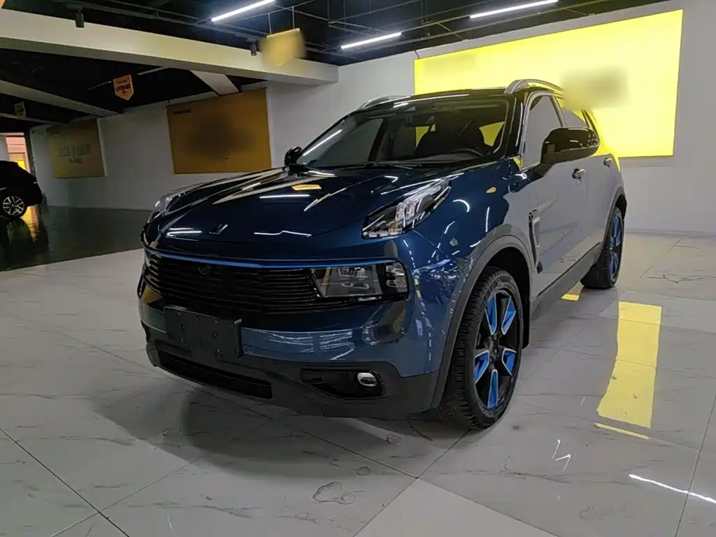 Lynk & Co 01 2020