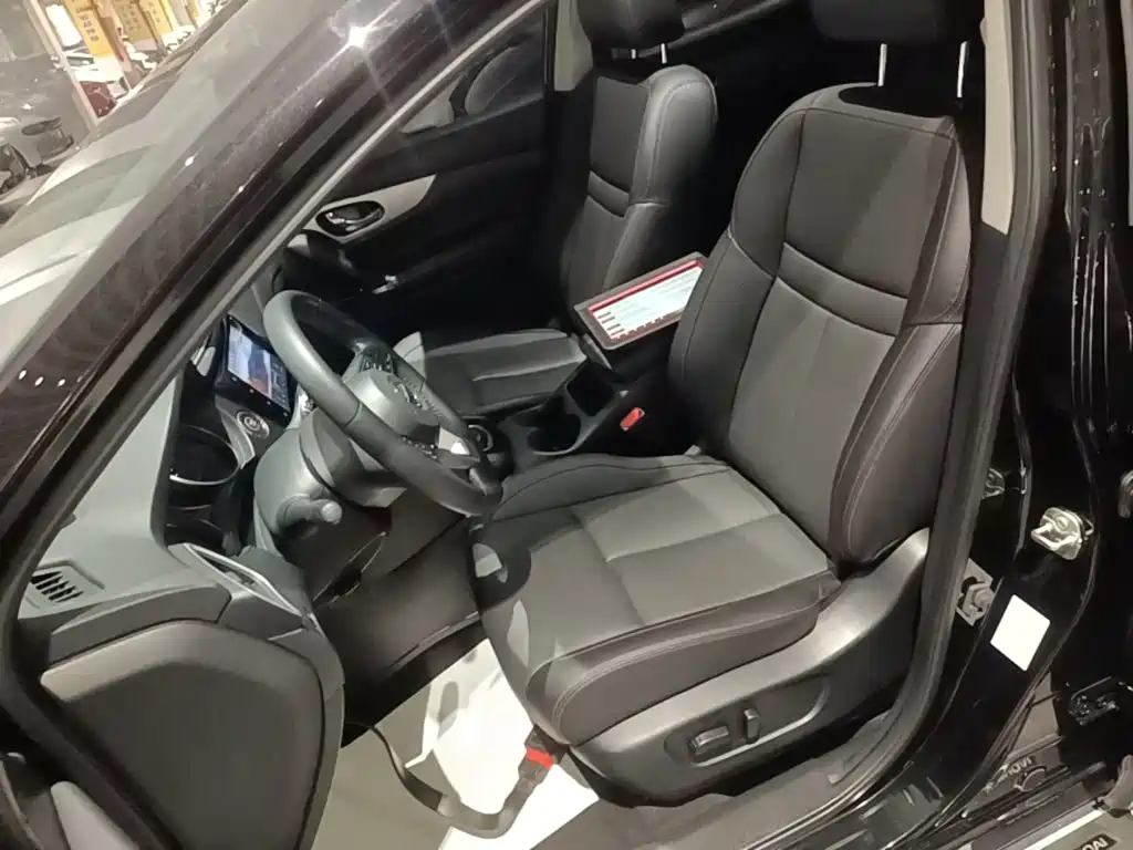 Nissan Qashqai 2023 — фото 15