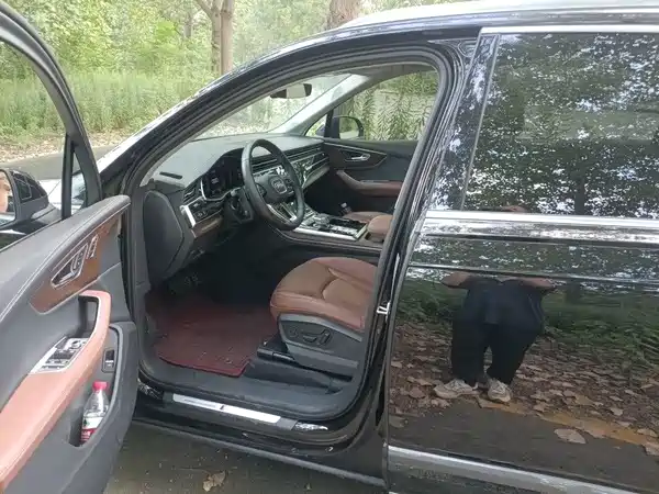 Audi Q7 2025
