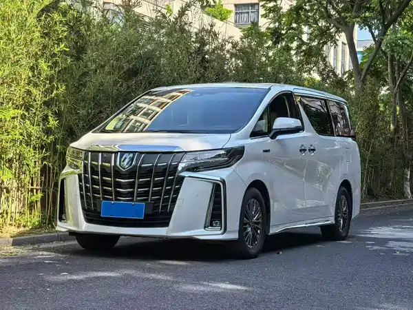 Toyota Alphard 2021