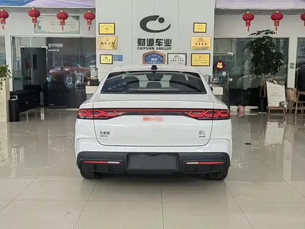 BYD Qin L 2026