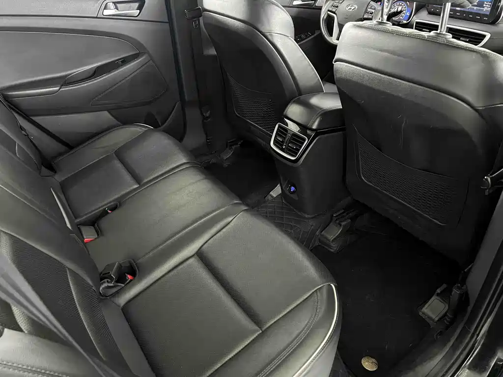Hyundai Tucson 2019 — фото 19
