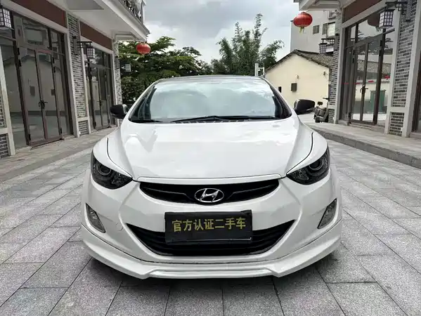 Hyundai Elantra Langdong 2016