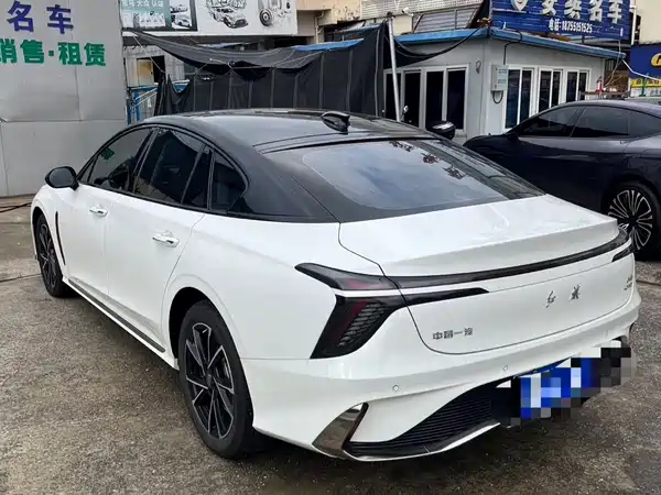 Hongqi H6 2024
