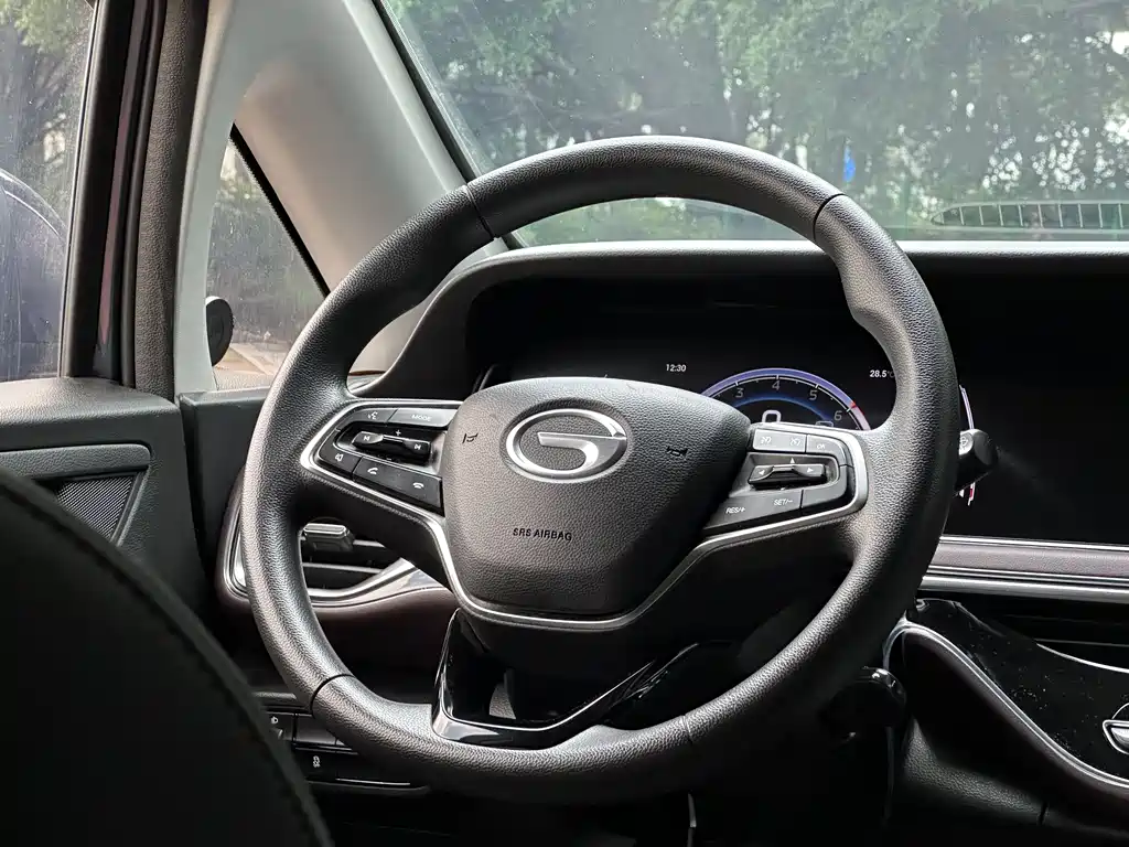 GAC Motor Trumpchi M6 2024 — фото 20