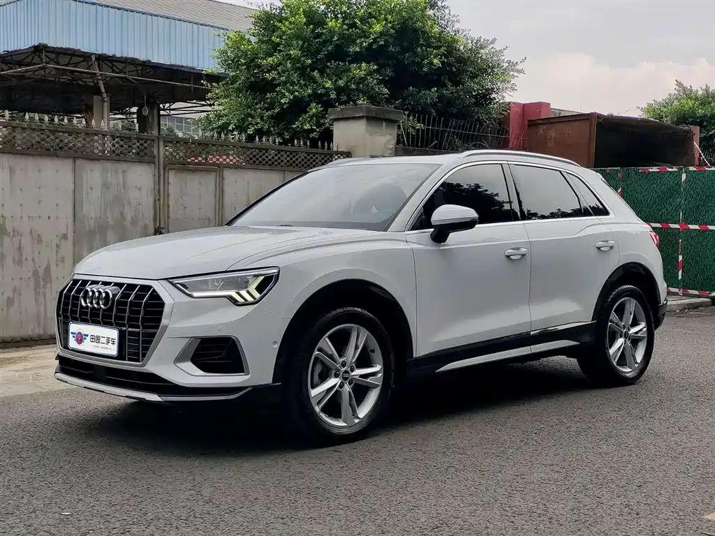 Audi Q3 2021