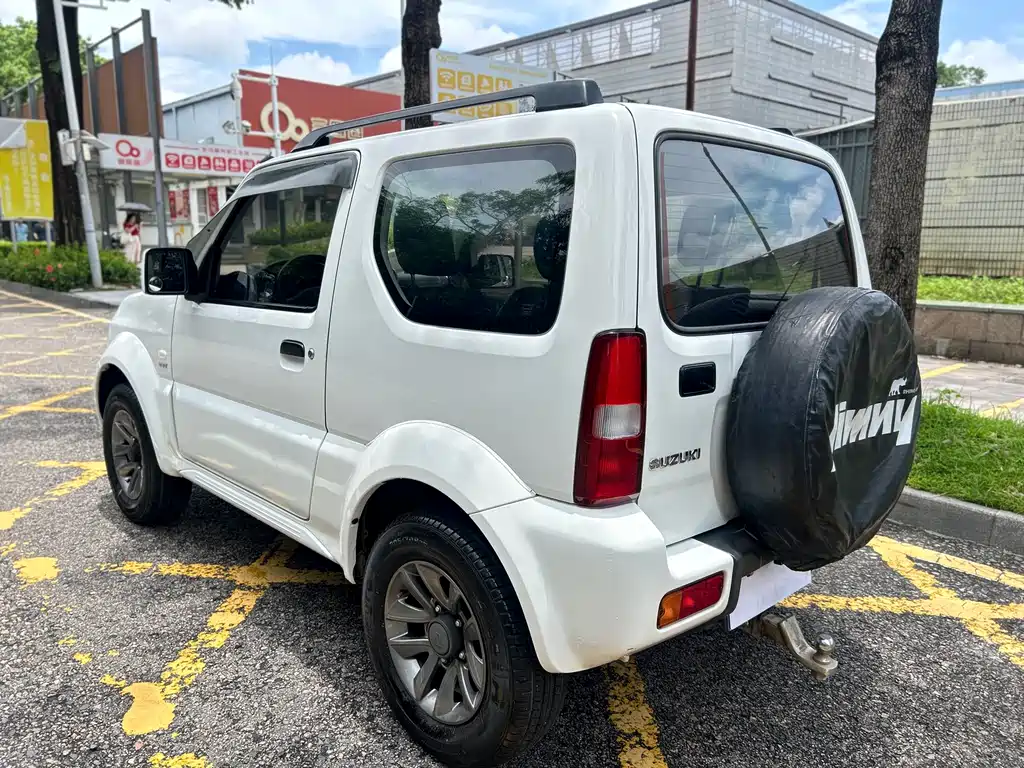 Suzuki Jimny 2016 — фото 6