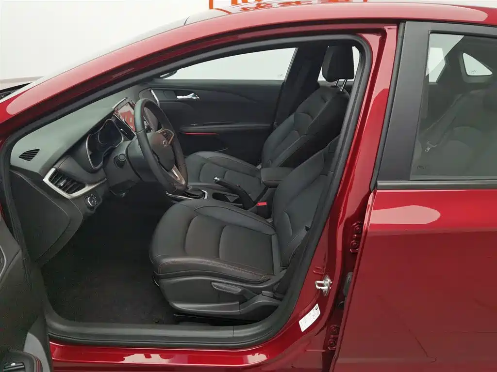 Chevrolet Monza 2019 — фото 10