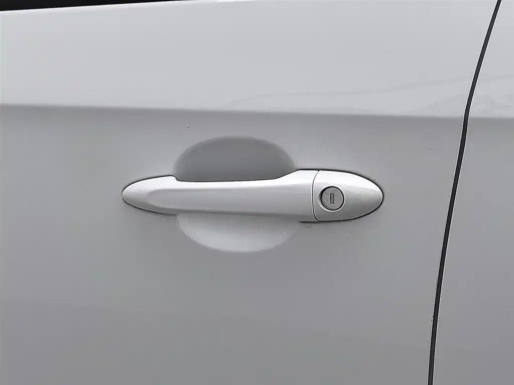 Buick Excelle 2015 — фото 18