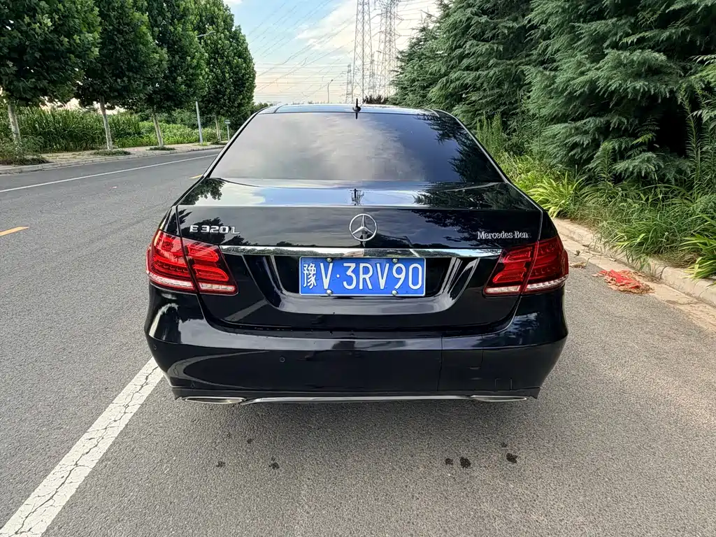 Mercedes-Benz E-Class 2014