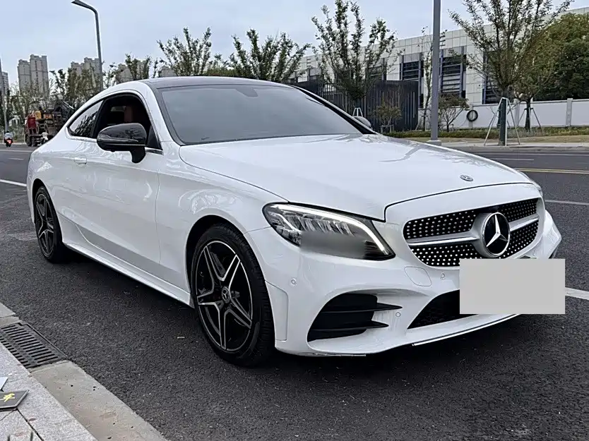 Mercedes-Benz C-Class 2020