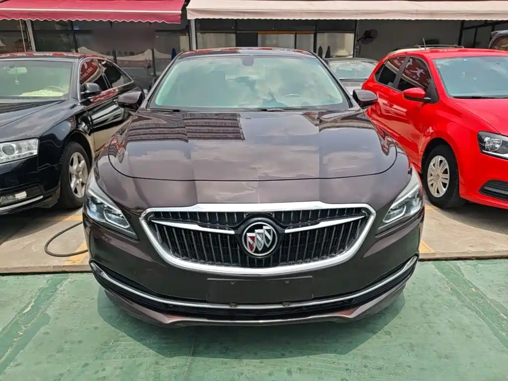 Buick LaCrosse 2018 — фото 3