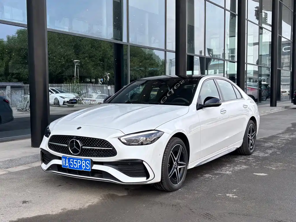Mercedes-Benz C-Class 2025