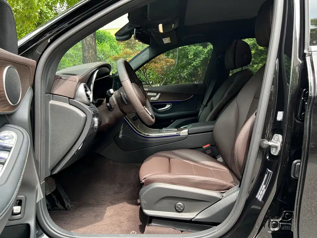Mercedes-Benz GLC 2022