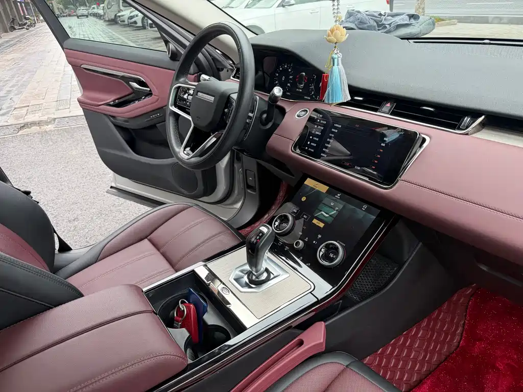 Land Rover Evoque 2022 — фото 14