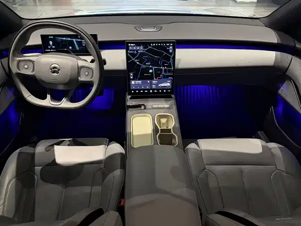 NIO ET5T 2025