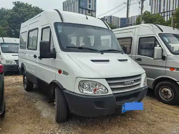 Iveco Bodhi 2015