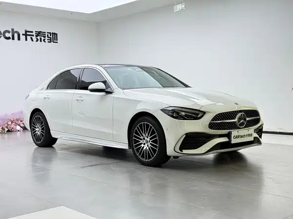 Mercedes-Benz C-Class 2022
