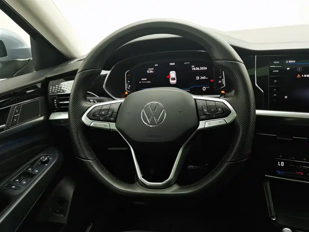 Volkswagen Passat 2021 — фото 11