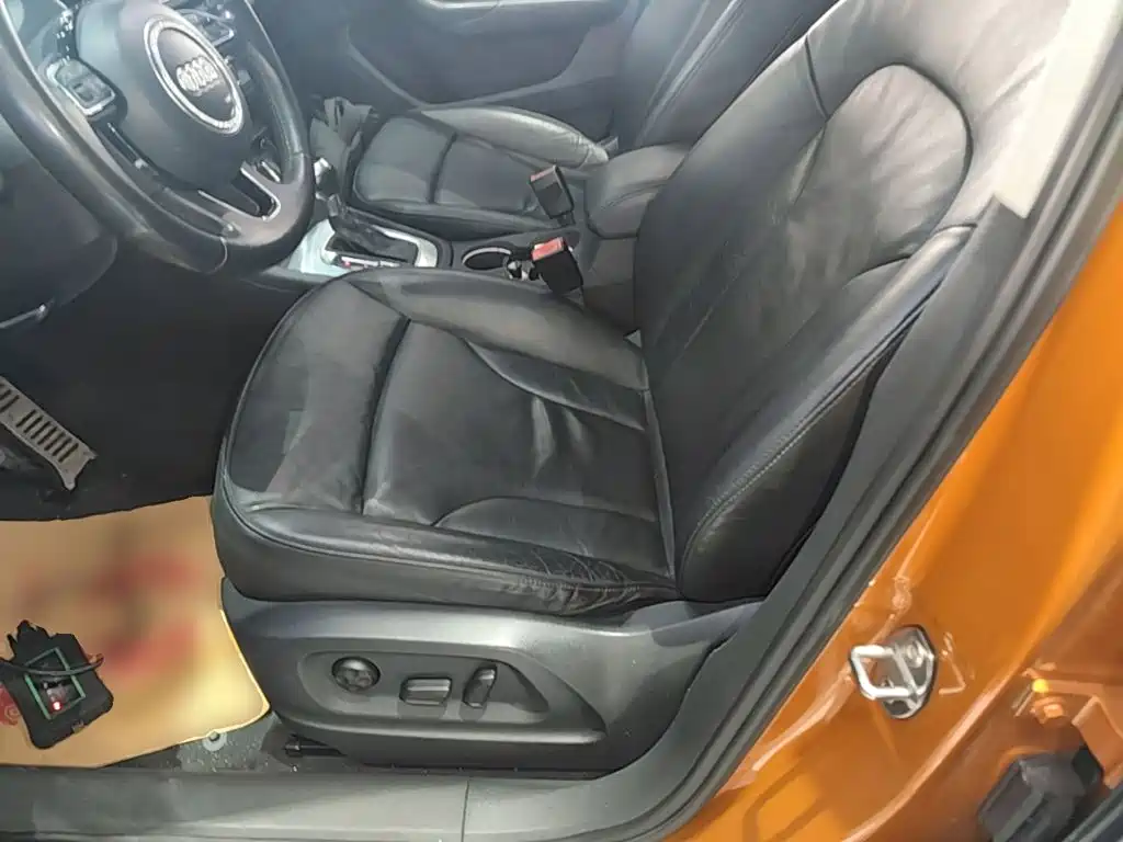 Audi Q3 2014 — фото 15