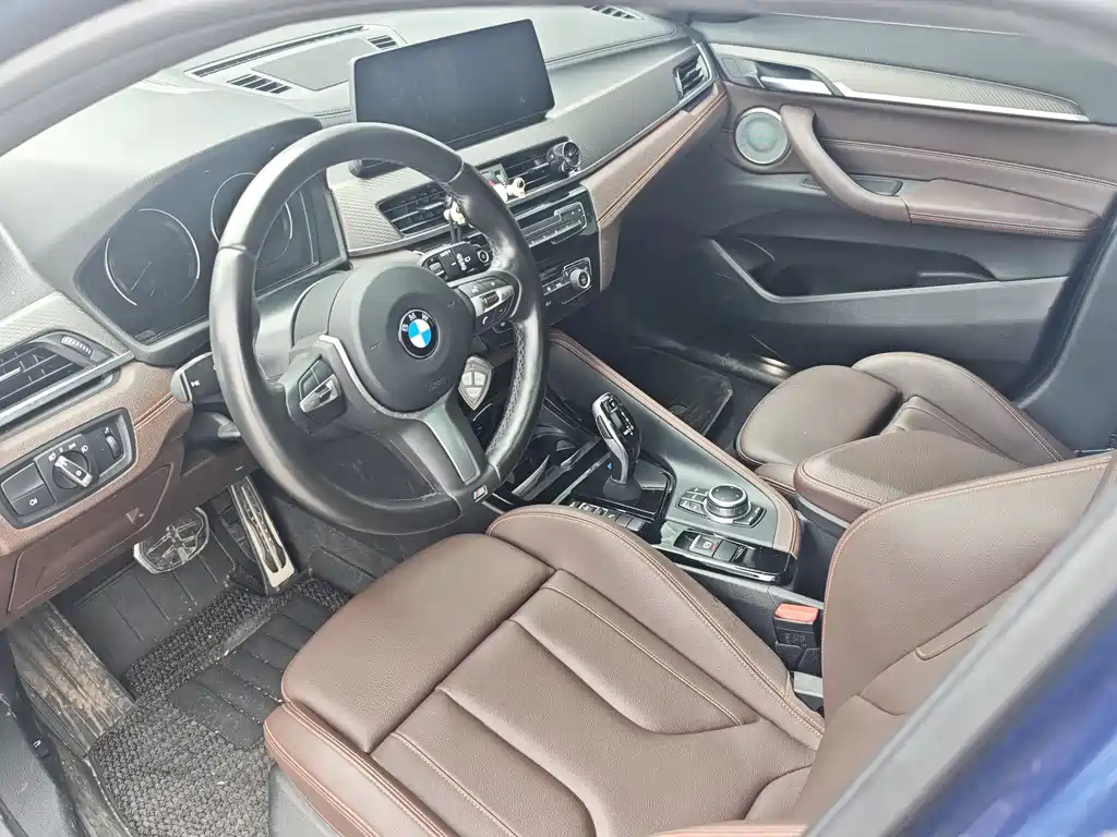 BMW X2 2022 — фото 13