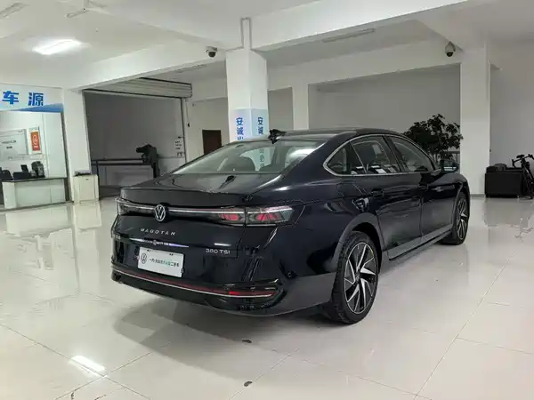 Volkswagen Magotan 2024