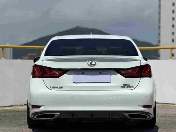 Lexus GS 2015