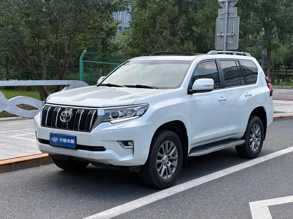 Toyota Prado 2018