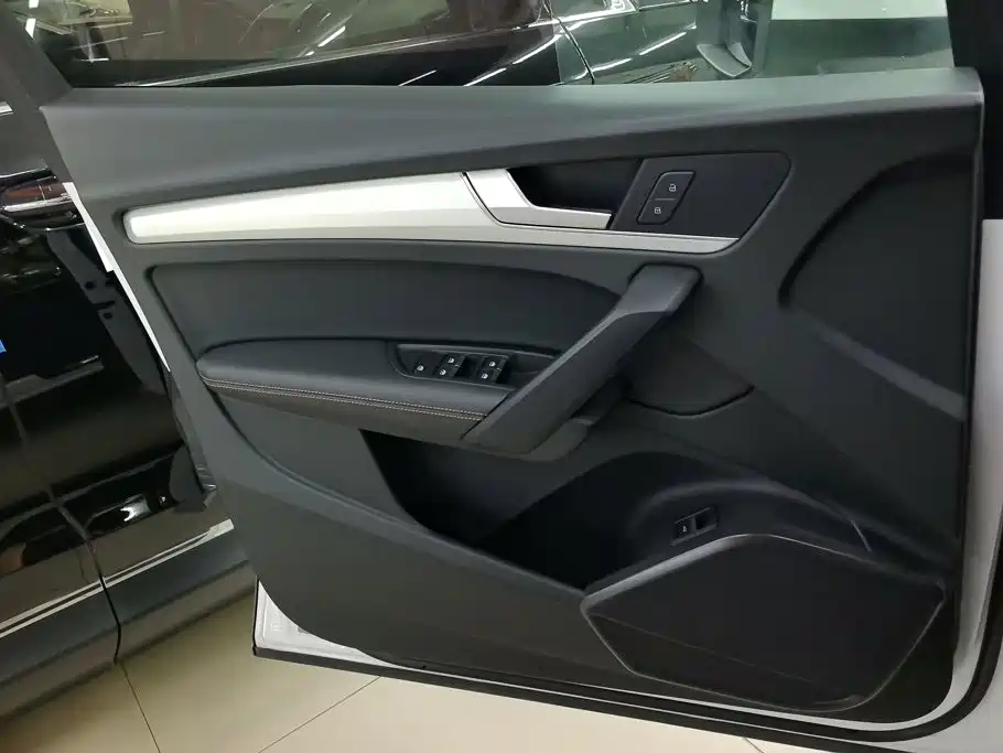 Audi Q5L 2018